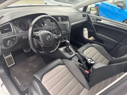 Used 2017 Volkswagen Golf Alltrack SEL AWD/4WD image 12