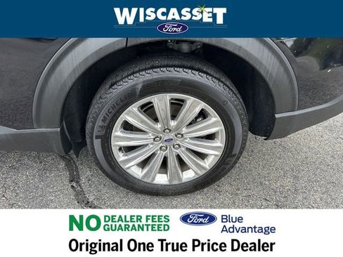 Certified 2022 Ford Explorer Limited w/ Hybrid Equipment Group 310A image 29