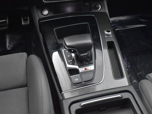 Used 2022 Audi SQ5 Premium Plus image 22