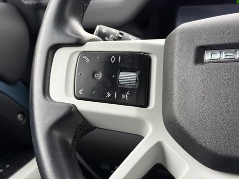 Used 2023 Land Rover Defender 110 S image 22