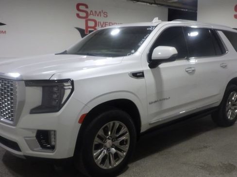 Used 2023 GMC Yukon Denali AWD/4WD image 1