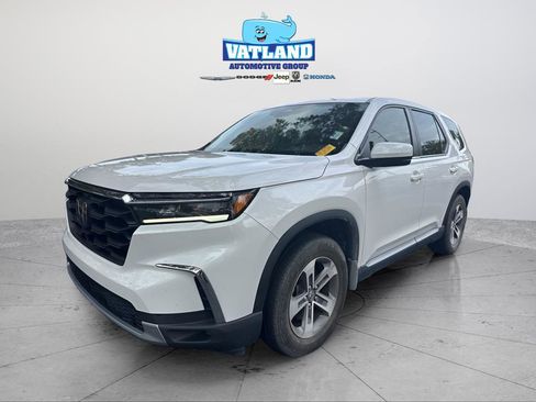 Used 2025 Honda Pilot EX-L image 1