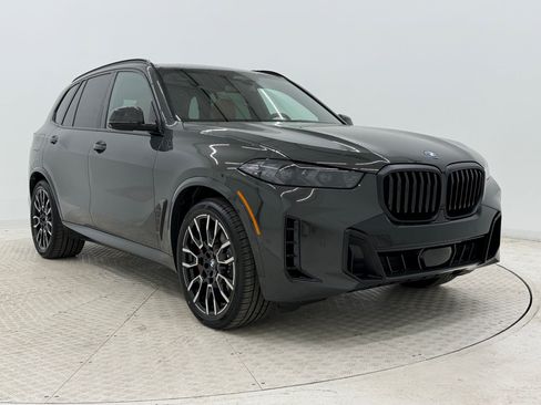 New 2026 BMW X5 xDrive50e w/ M Sport Package AWD/4WD image 6