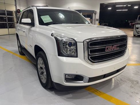 Used 2015 GMC Yukon SLT w/ Open Road Package image 9