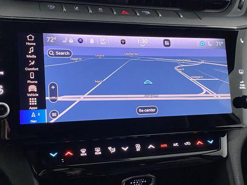 New 2026 Jeep Grand Cherokee Altitude AWD/4WD image 10