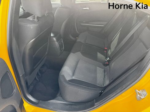 Used 2018 Dodge Charger R/T w/ Beats Audio Group image 12