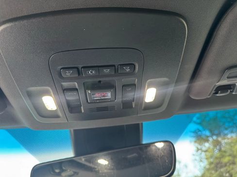 Used 2020 Toyota Avalon TRD image 29