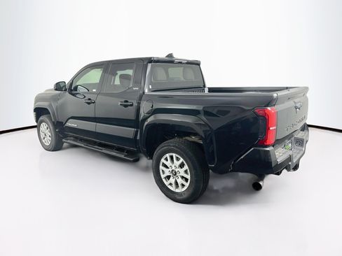 Used 2026 Toyota Tacoma SR5 RWD image 5
