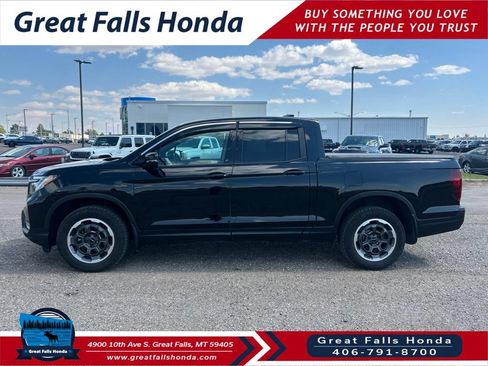 Certified 2024 Honda Ridgeline Black Edition image 4