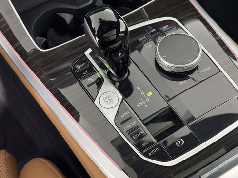 Used 2023 BMW X5 xDrive40i w/ Parking Assistance Package image 29