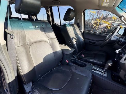 Used 2013 Nissan Xterra PRO-4X w/ Pro-4x Leather Pkg image 15