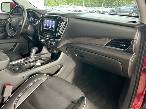Used 2021 Chevrolet Traverse High Country w/ LPO, Floor Liner Package image 37