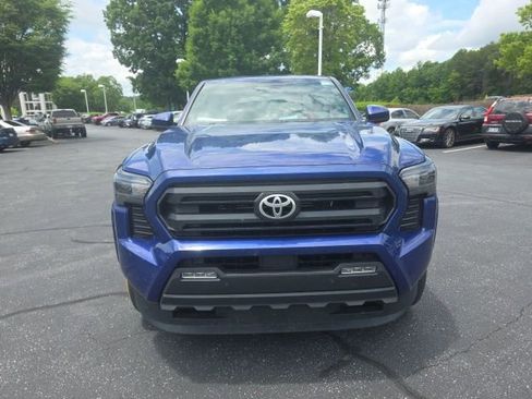 Used 2024 Toyota Tacoma SR5 AWD/4WD image 2