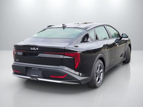 New 2026 Kia K4 FWD image 4