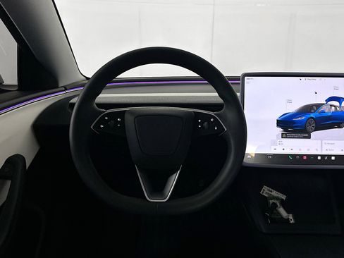 Used 2025 Tesla Model 3 Long Range image 17
