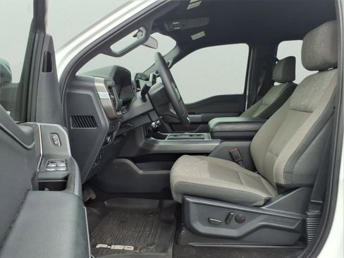 Used 2025 Ford F150 XLT w/ Equipment Group 302A MID image 17