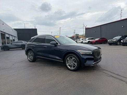 Used 2025 Genesis GV70 2.5T AWD/4WD image 2