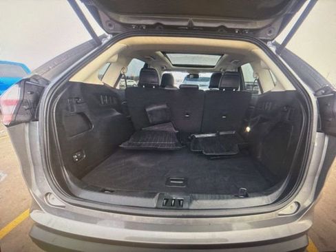 Used 2024 Ford Edge Titanium w/ Equipment Group 301A image 5