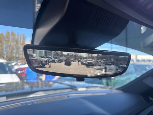 Used 2024 GMC Sierra 2500 AT4 w/ AT4 Premium Plus Package image 17