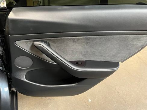 Used 2023 Tesla Model 3 Standard Range RWD image 13