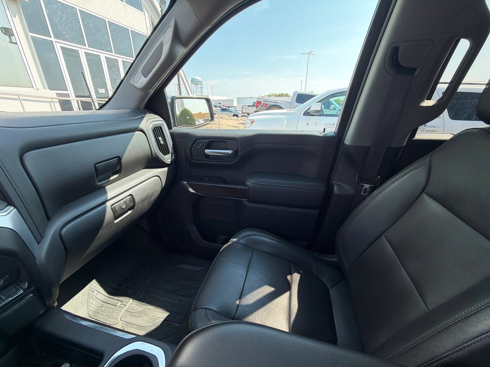 Used 2020 GMC Sierra 1500 SLT AWD/4WD image 8