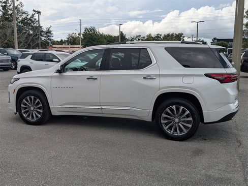 Certified 2023 Chevrolet Traverse Premier w/ LPO, Floor Liner Package image 5