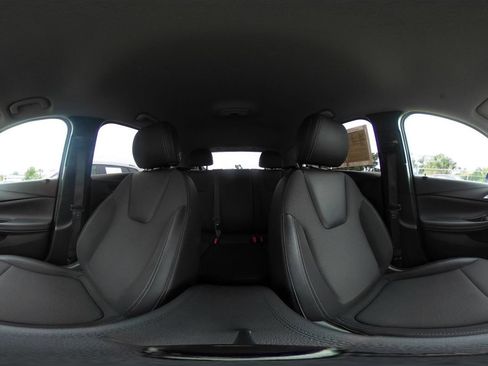 Used 2025 Buick Encore GX Preferred FWD image 44