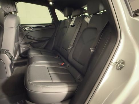 New 2026 Porsche Macan image 24