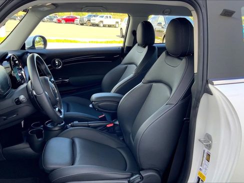 Certified 2024 MINI Cooper S image 25