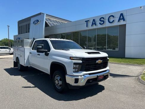 Used 2024 Chevrolet Silverado 3500 W/T w/ WT Convenience Package AWD/4WD image 1