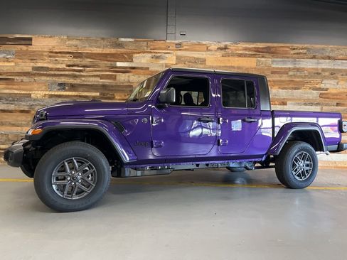 New 2026 Jeep Gladiator Sport image 47