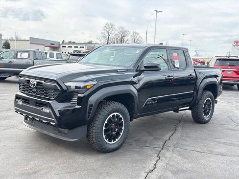 New 2025 Toyota Tacoma TRD Off-Road image 25