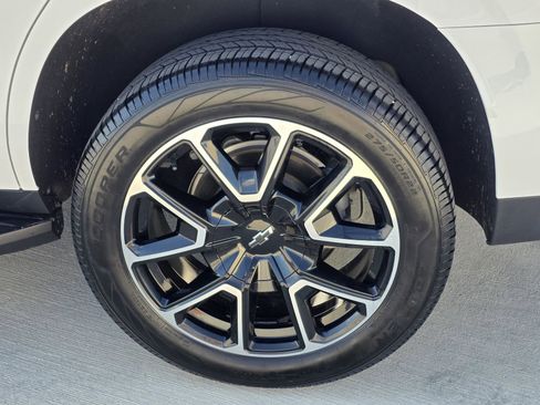 Used 2023 Chevrolet Tahoe RST image 37