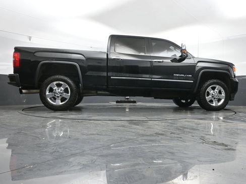 Used 2016 GMC Sierra 2500 Denali w/ Duramax Plus Package image 36