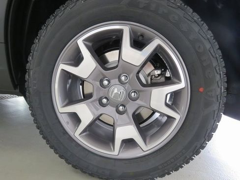 Used 2023 Honda Passport TrailSport image 3