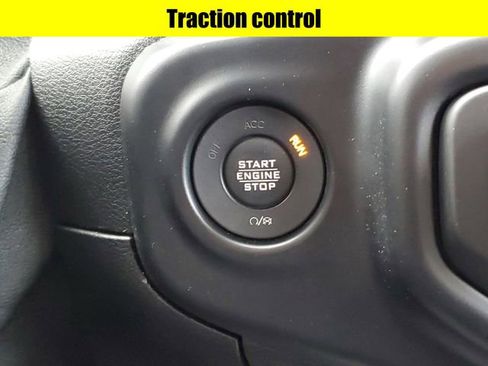 Used 2020 Jeep Gladiator Sport w/ Quick Order Package 24S image 18