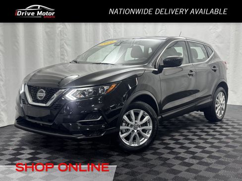 Used 2021 Nissan Rogue Sport S image 1