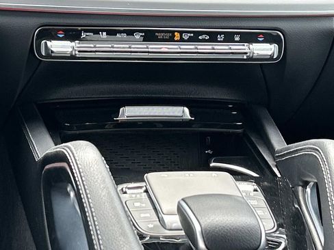 Used 2024 Mercedes-Benz GLE 450e 4MATIC image 30
