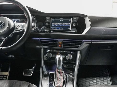 Used 2021 Volkswagen Jetta GLI image 15