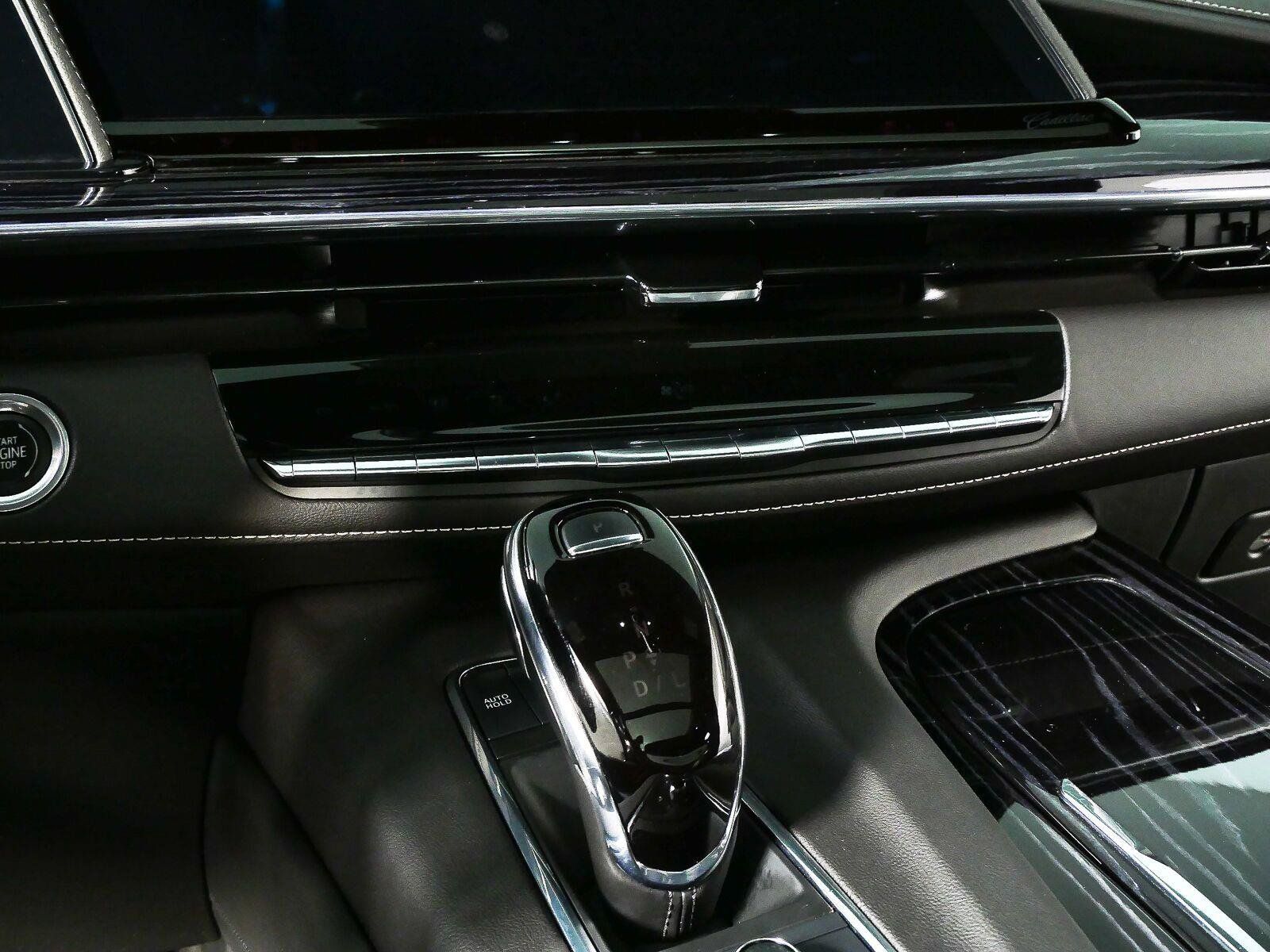 Used 2023 Cadillac Escalade Sport w/ Touring Package AWD/4WD image 17