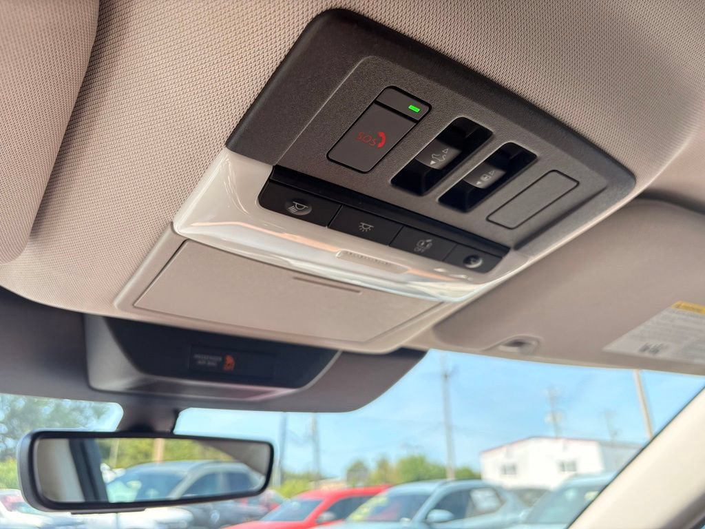 Used 2023 Nissan Pathfinder Platinum AWD/4WD image 22