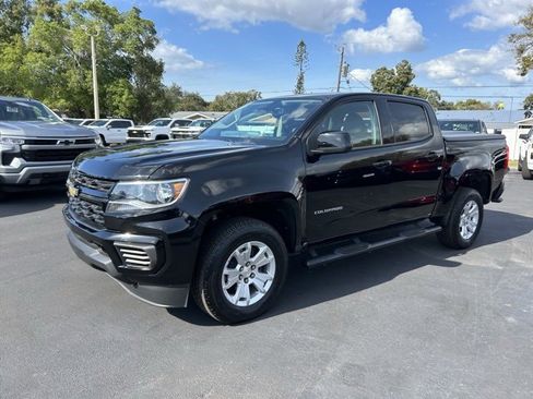 Used 2022 Chevrolet Colorado LT image 3