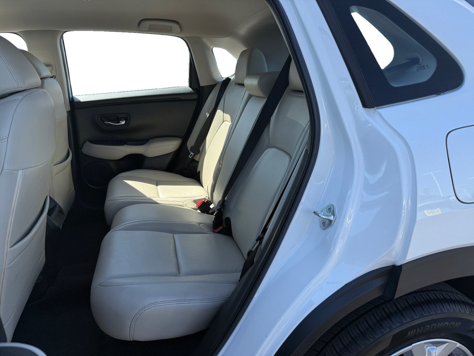 Certified 2024 Honda HR-V LX image 16