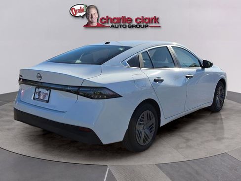New 2026 Nissan Sentra S w/ Floor Mat Package FWD image 6