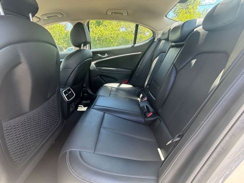 Used 2025 Genesis G70 2.5T AWD/4WD image 24