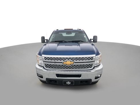 Used 2013 Chevrolet Silverado 2500 LT w/ Interior Plus Package image 2