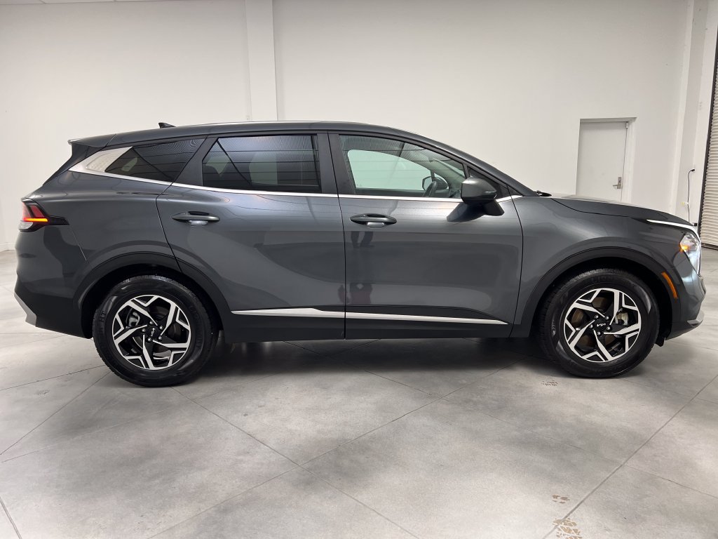 Used 2023 Kia Sportage LX FWD image 10