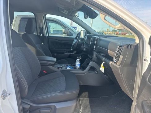 Used 2024 Ford Ranger XLT w/ FX4 Off-Road Package image 11