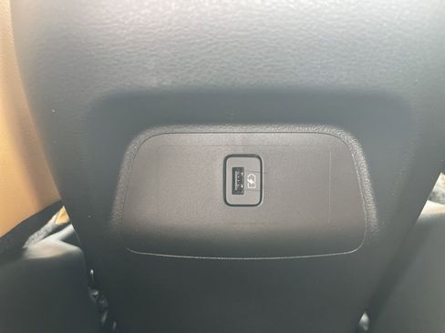 New 2025 Nissan Sentra SV w/ SV Premium Package image 12