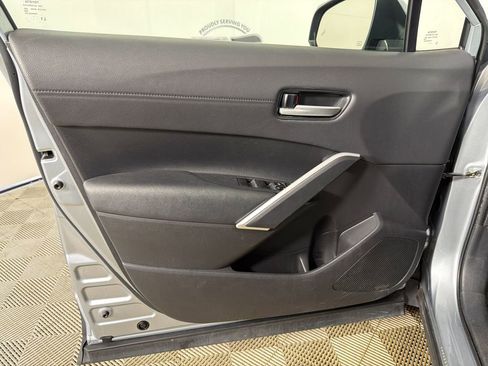 Used 2024 Toyota Corolla Cross XLE AWD/4WD image 10